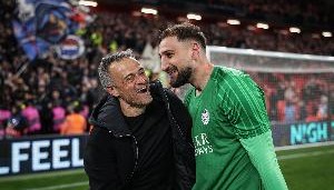 RMC:恩里克给巴黎全队放假,球员们有的吃饭有的去逛水族馆