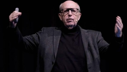 开云平台-前药厂高层:若在两场比赛后就决定换掉教练,一定有充分理由