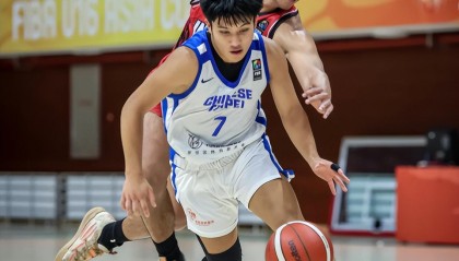 开云官网-省队又出顶级后卫!1.75米场均20分得分榜第五 初中MVP看齐陈盈骏